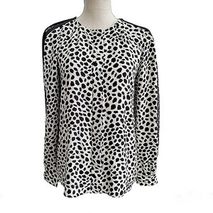 Vintage Chloe Silk Animal Printed Button Down Sheer Sleeve‎ Spotted Blouse Shirt
